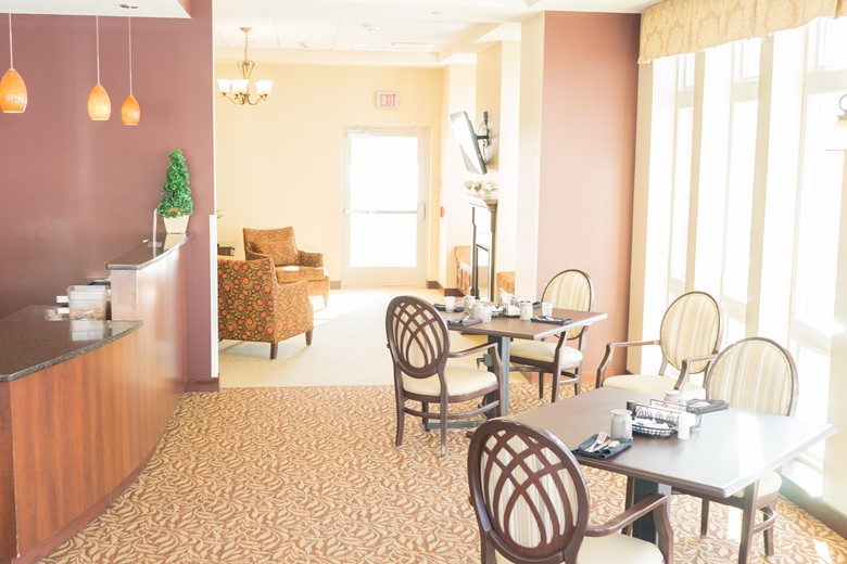 Image of Paramount Senior Living at South Hills Skilled Nursing (5)