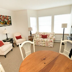 Image of Valley Senior Living on 42nd (5)