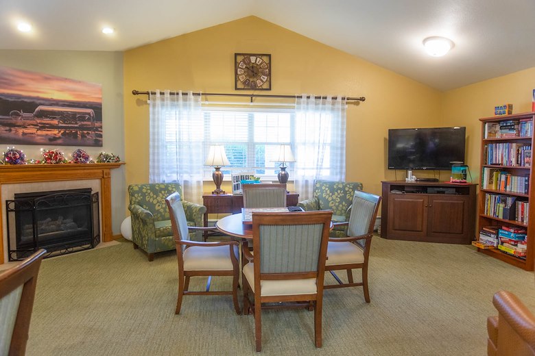 Image of Lakepoint Villa Assisted Living (5)