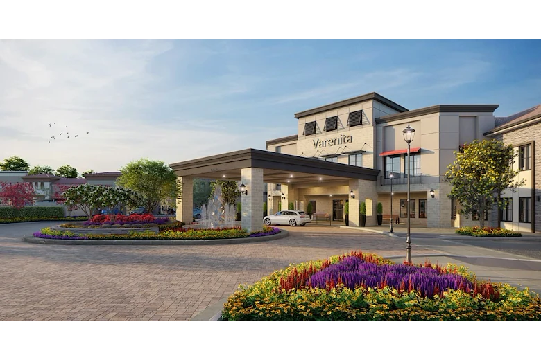 Image of Varenita of Simi Valley (1)