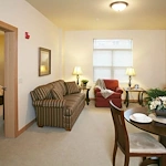 Image of Oak Park Place Wauwatosa (7)