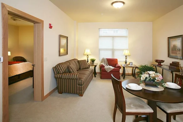 Image of Oak Park Place Wauwatosa (7)