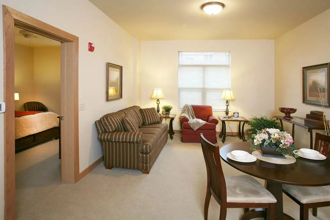 Image of Oak Park Place Wauwatosa (7)