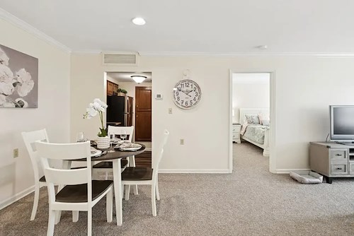 The Forum at The Crossing apartment
