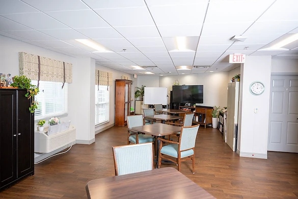 Image of Eden Vista Burr Ridge Senior Living (6)