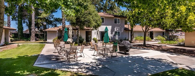 Image of Oak Knolls Haven (2)