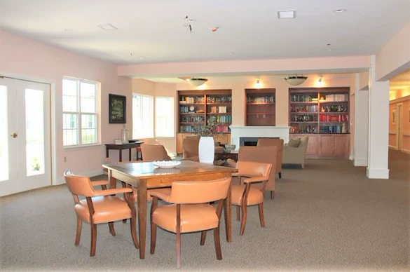 Image of SummerHouse Ashton Manor (6)