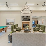 Image of Lakeside Manor (6)