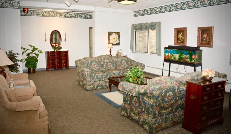 Image of East Glen (2)