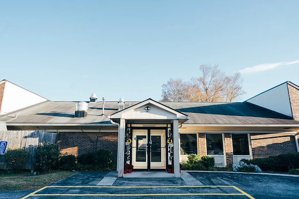 Image of Lyndon Crossing (1)