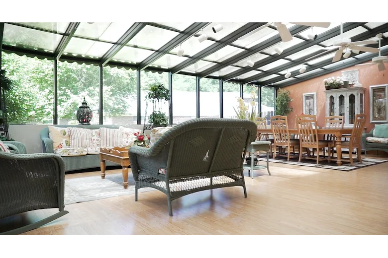 Image of Letcher Manor (4)
