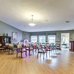 Image of Colonial Courtyard at Bedford (3)