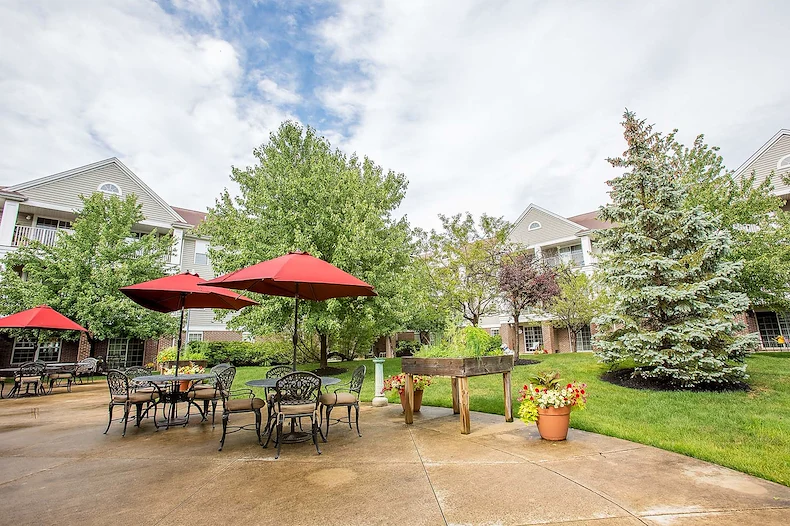 Image of Independence Village of Avon Lake (4)