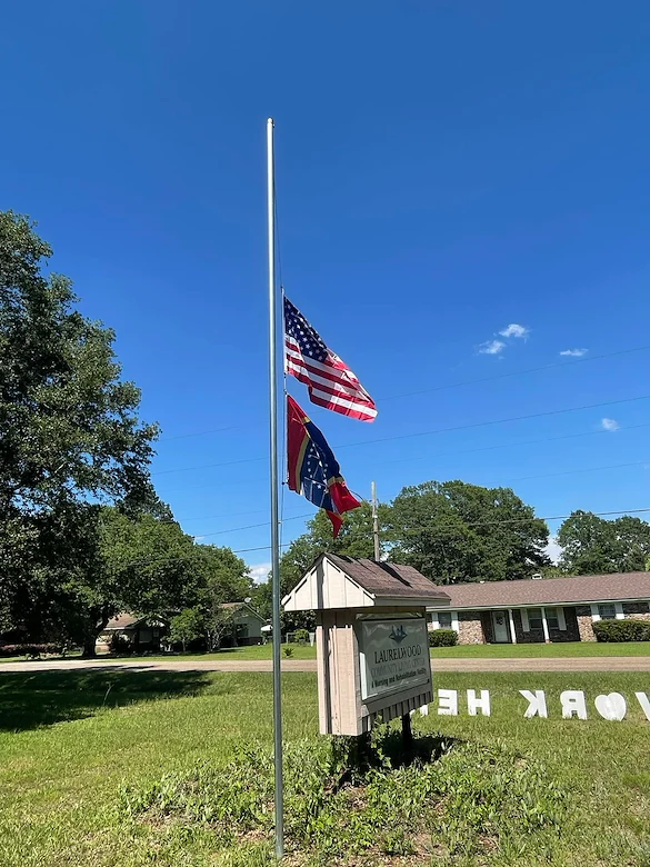 Image of Laurelwood Community Living Center (3)