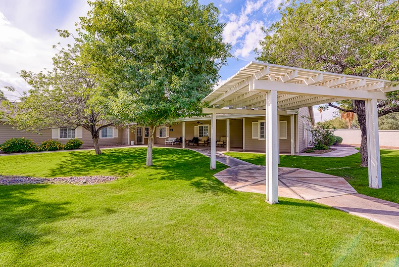 Image of Cottages at Palm Springs (1)