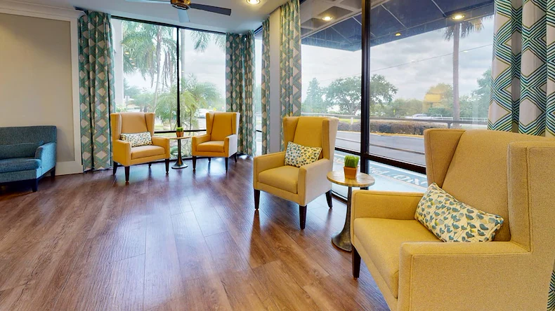 Image of Lake Howard Heights (6)