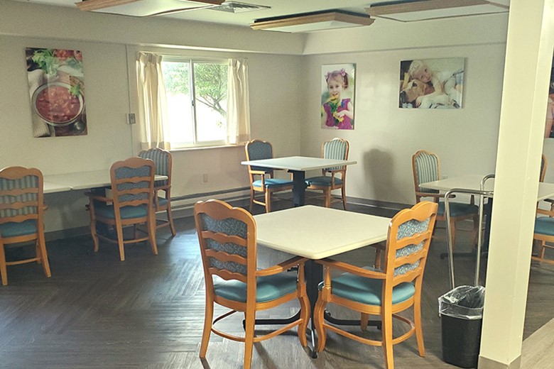 Image of Maple Gardens Rehabilitiation And Nursing Center (3)