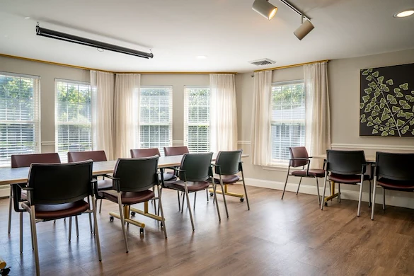 Image of Benchmark Senior Living at Shrewsbury Crossings (7)