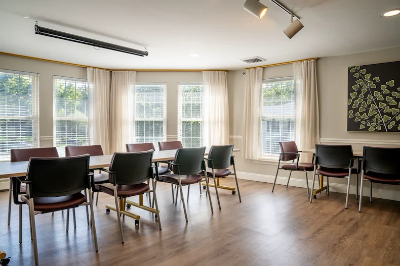 Image of Benchmark Senior Living at Shrewsbury Crossings (7)