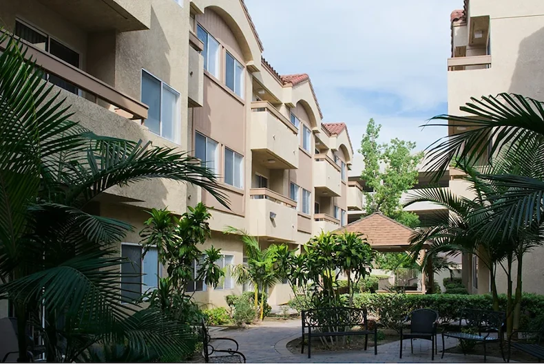 Image of Anaheim Crown Plaza (2)