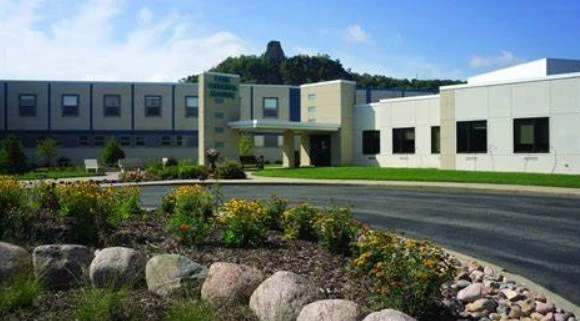 Image of Lake Winona Manor (2)