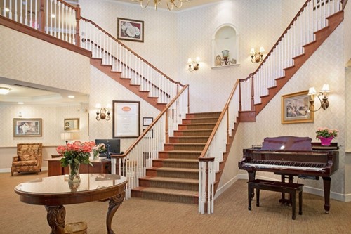 Image of Fairmont Senior Living at Farmington Hills (3)