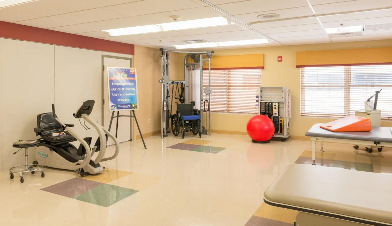 Image of Warren Barr Oak Lawn (5)