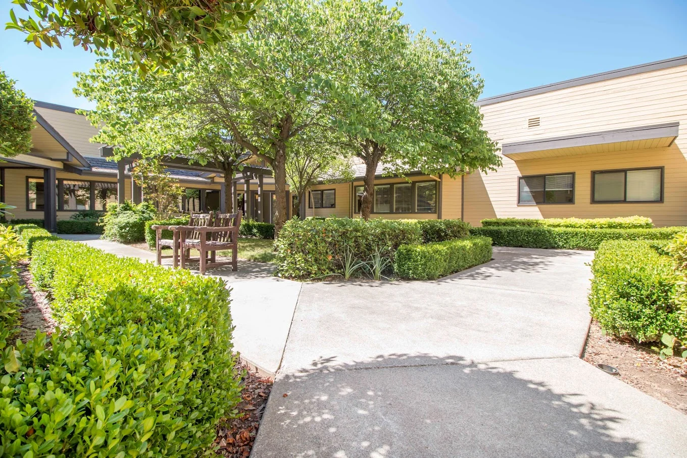 Image of Summerfield Memory Care of Roseville (2)