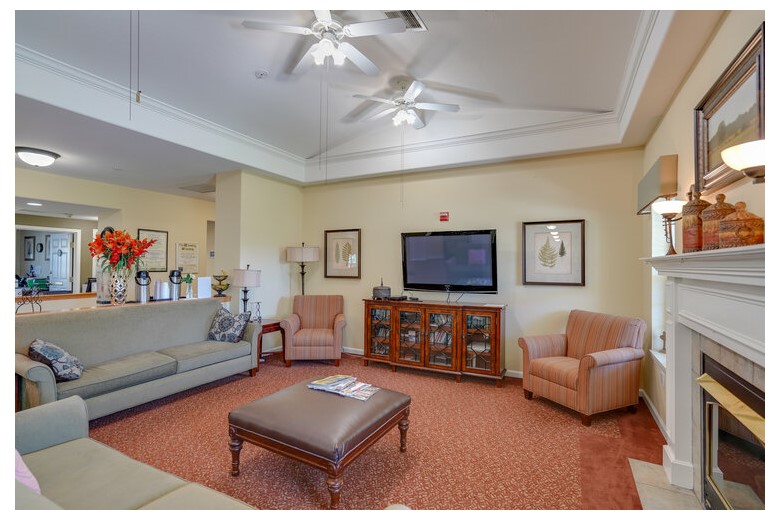 Image of Orchard Park Senior Living (9)