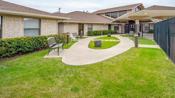 Image of Rowlett Health and Rehabilitation Center (4)