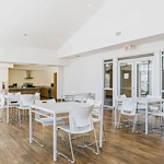 Image of Twin Oaks Senior (3)