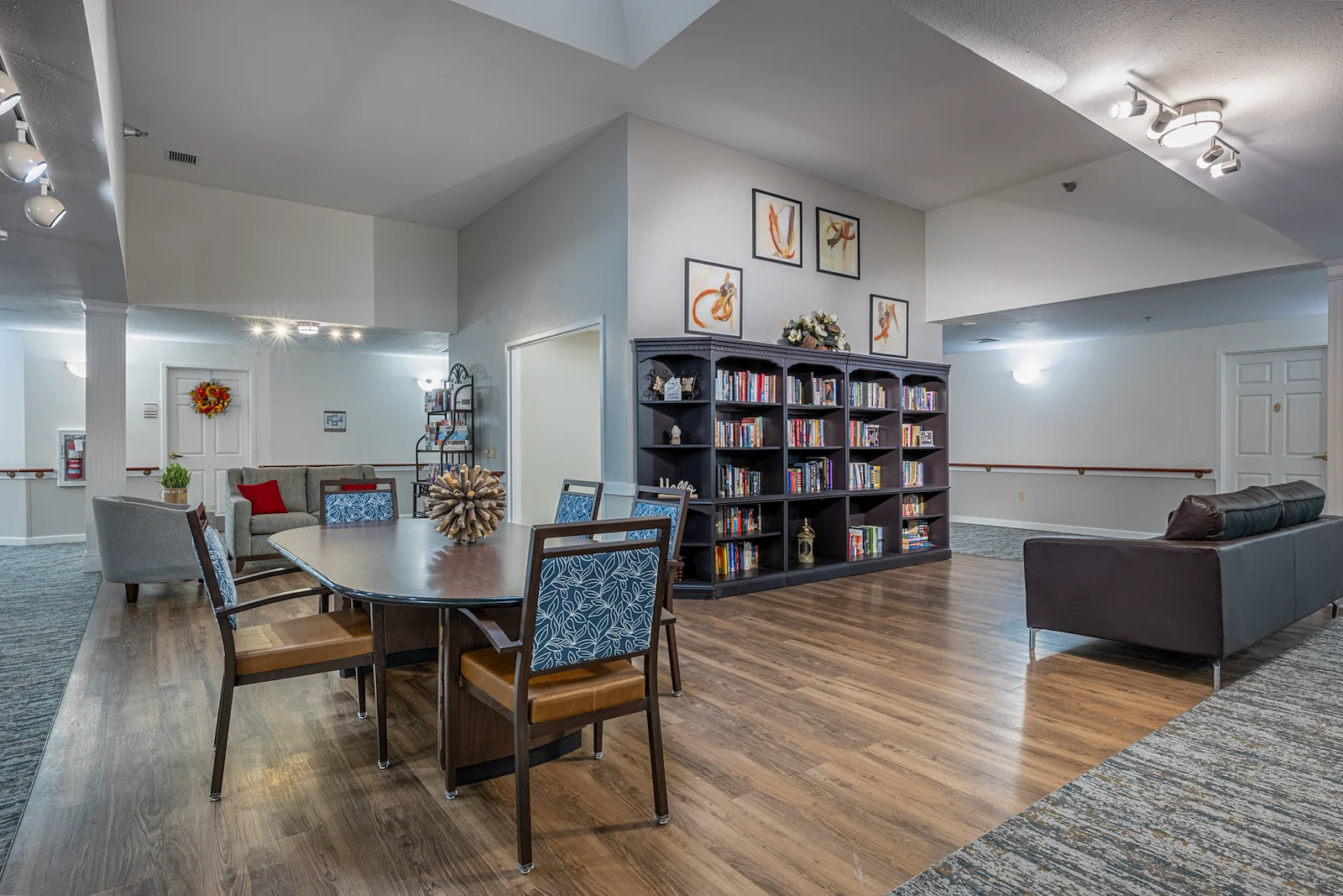 Image of Shawnee Estates Senior Living (3)