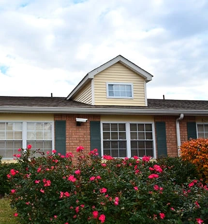 Rosewalk at Lutherwoods Assisted Senior Living in Indianapolis, IN front exterior with flower landscaping