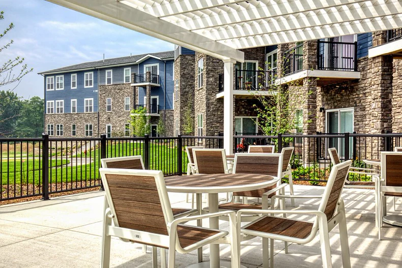 Image of Stair Crest (3)