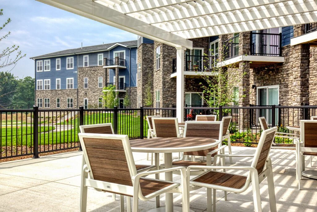 Image of Stair Crest (3)