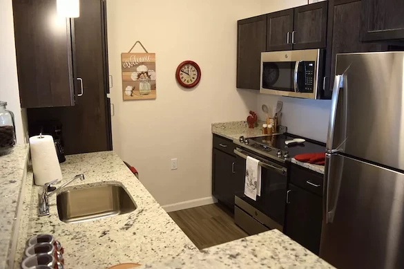 Image of Colonial Village Senior Living (7)