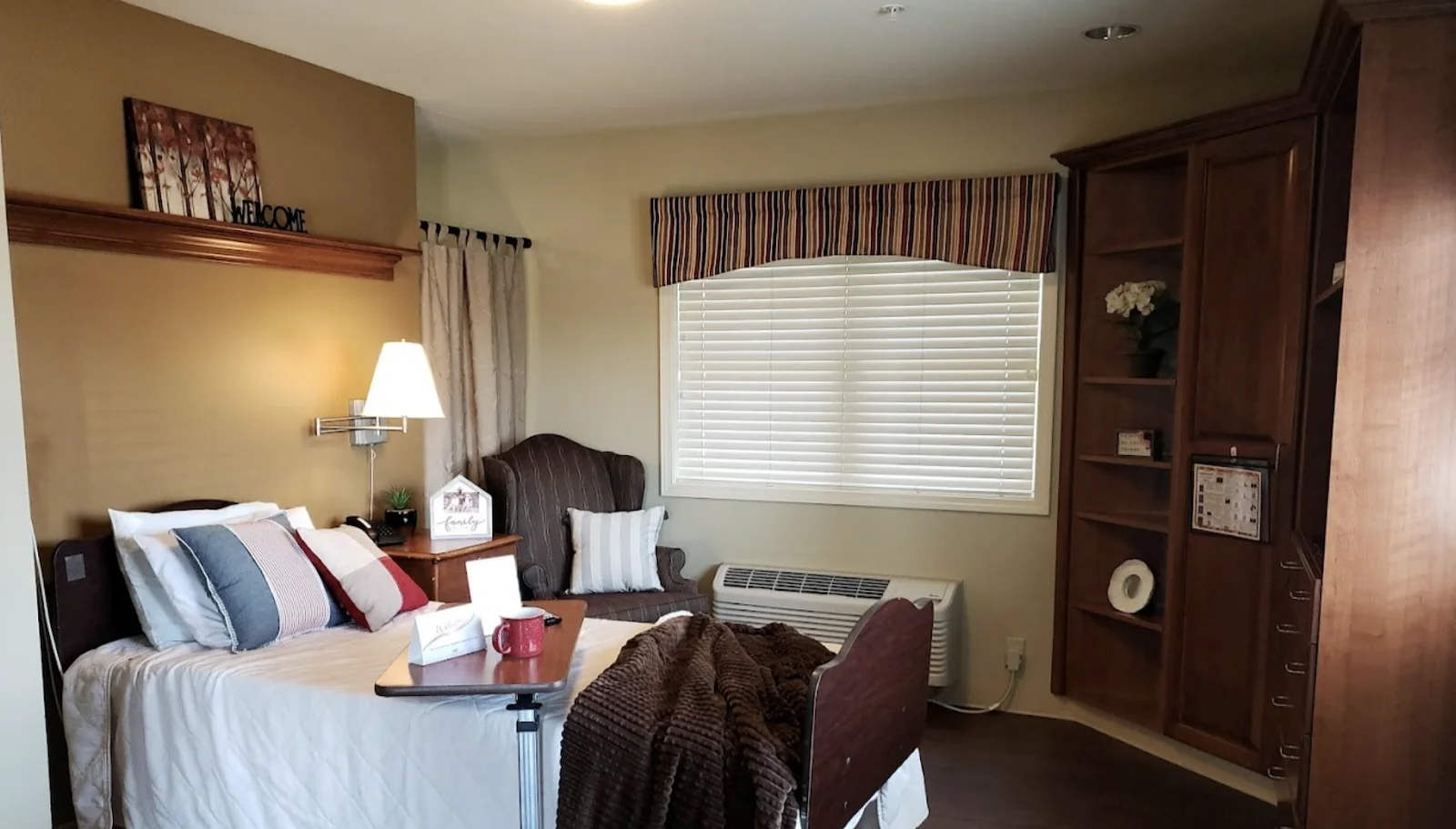 Image of Court House Manor (3)