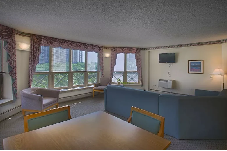 Image of Senior Suites of Central Station (3)