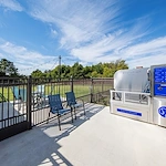 Image of The Luxe at Cedar Hill (4)