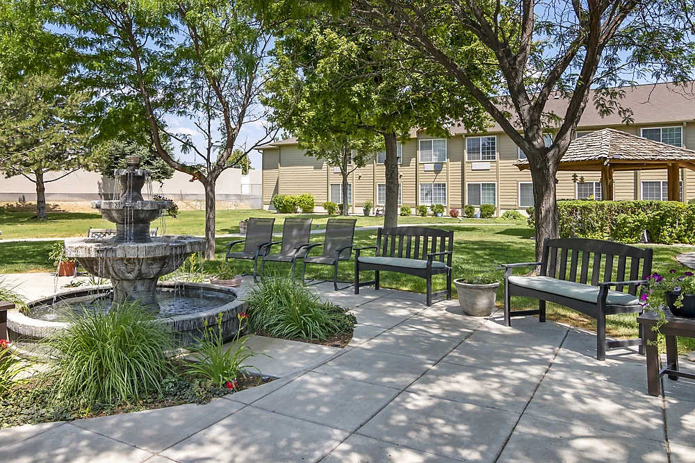 Image of Pine Oaks Senior Living (10)