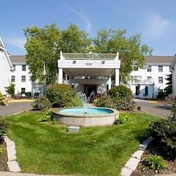 Image of Ecumen Lakeview Commons (4)