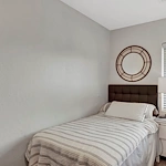 Image of The Valencia Home at 19th Pl. #1 (6)