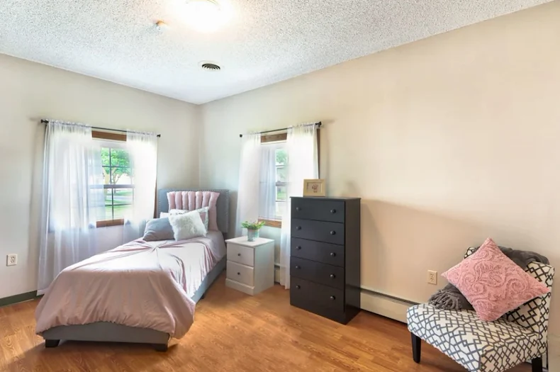 Image of Autumn Grace (7)