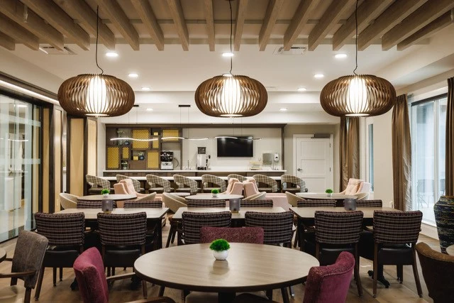 Image of The Renaissance Assisted Living (5)