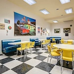 Image of Lake Oaks Apartments (3)