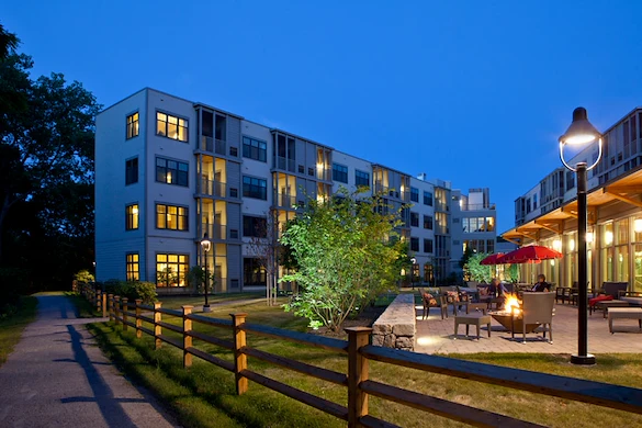 Image of Waterstone at Wellesley (10)