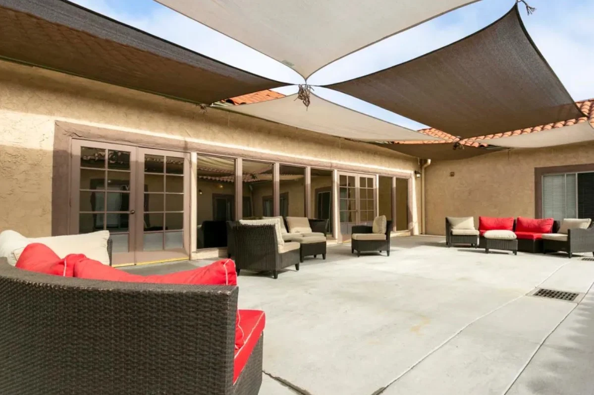 Image of Camarillo Healthcare Center (8)