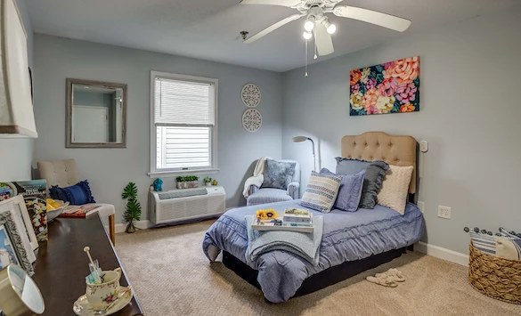 Image of Commonwealth Senior Living at Gloucester House (4)