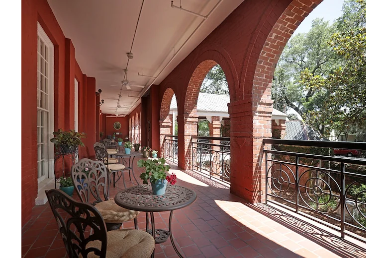 Image of Sister's Court Apartments (3)