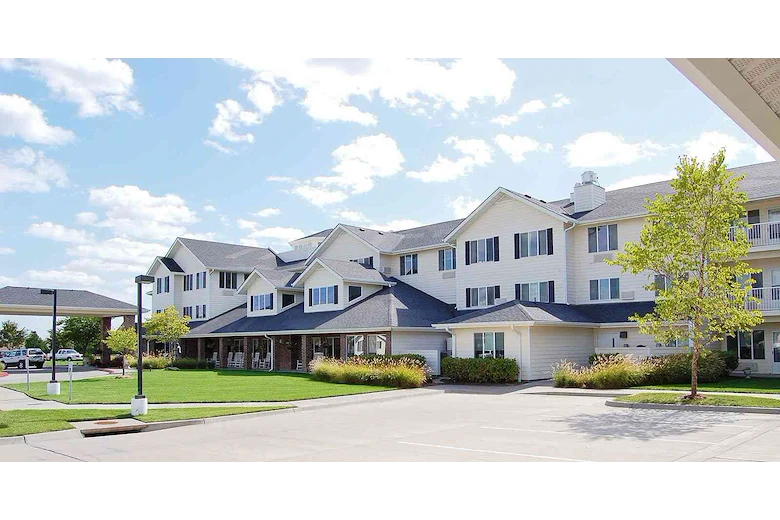 Image of Solstice Senior Living at Lee's Summit (2)
